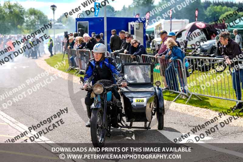 Vintage motorcycle club;eventdigitalimages;no limits trackdays;peter wileman photography;vintage motocycles;vmcc banbury run photographs